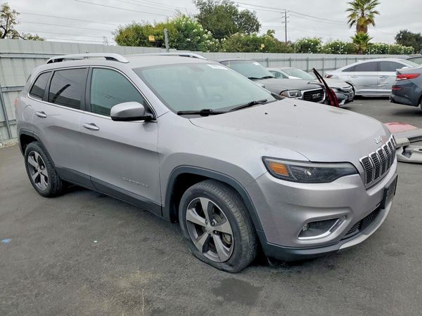 2019 JEEP CHEROKEE Limited — Passenger 3/4