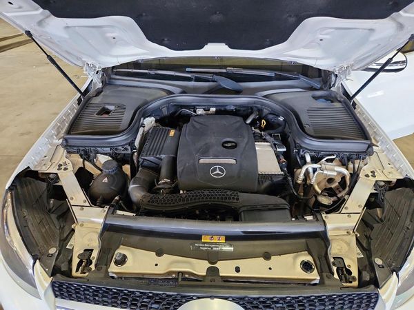 2018 MERCEDES-BENZ GLC COUPE GLC300-4M — Engine bay