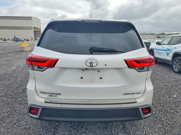 2017 TOYOTA HIGHLANDER Ltd/Ltd Platinum — DIRR