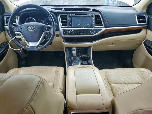 2017 TOYOTA HIGHLANDER Ltd/Ltd Platinum — CKPT