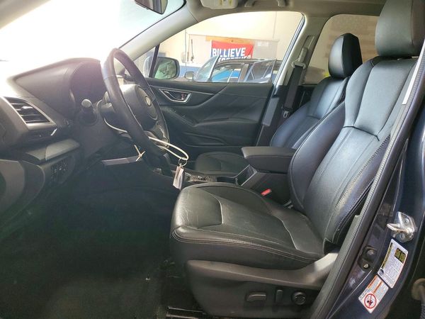 2019 SUBARU FORESTER — DENT