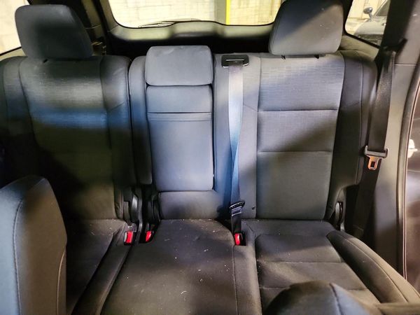 2015 JEEP GRAND CHEROKEE Laredo — SUVN