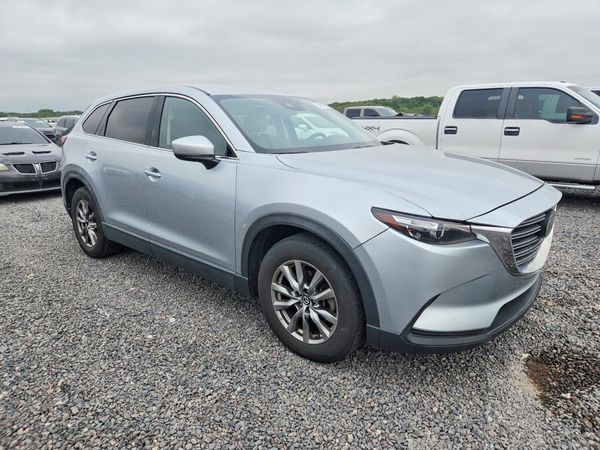 2018 MAZDA CX-9 Touring — Passenger 3/4