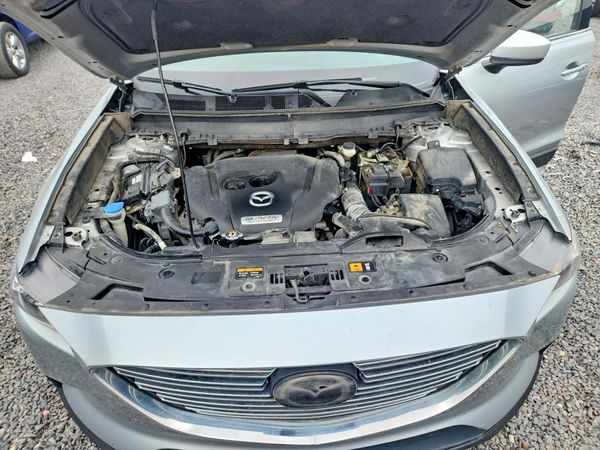 2018 MAZDA CX-9 Touring — Engine bay