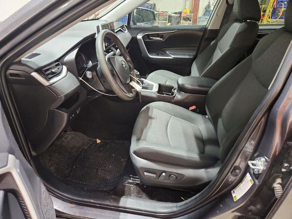 2023 TOYOTA RAV4 XLE — DENT