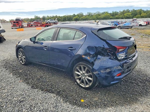 2018 MAZDA 3 Touring — DSRA