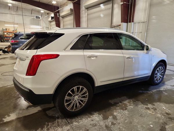 2018 CADILLAC XT5 Luxury — PSRA