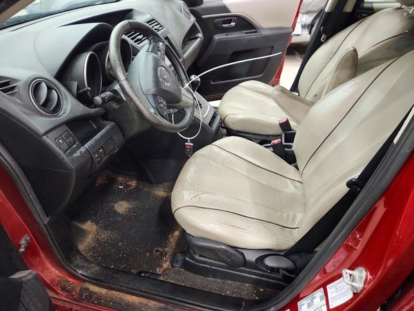 2014 MAZDA 5 Grand Touring/GT — DENT