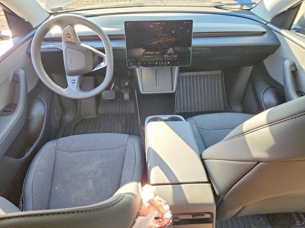 2026 TESLA MODEL Y — CKPT