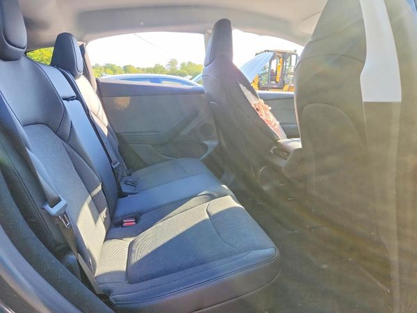 2026 TESLA MODEL Y — PSRS