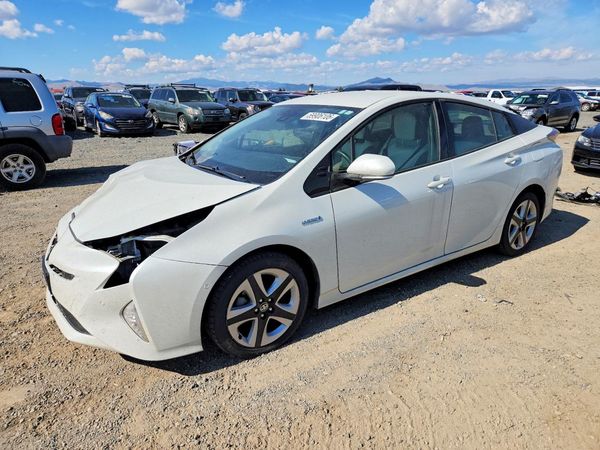 2017 TOYOTA PRIUS — DSFA — Front 3/4