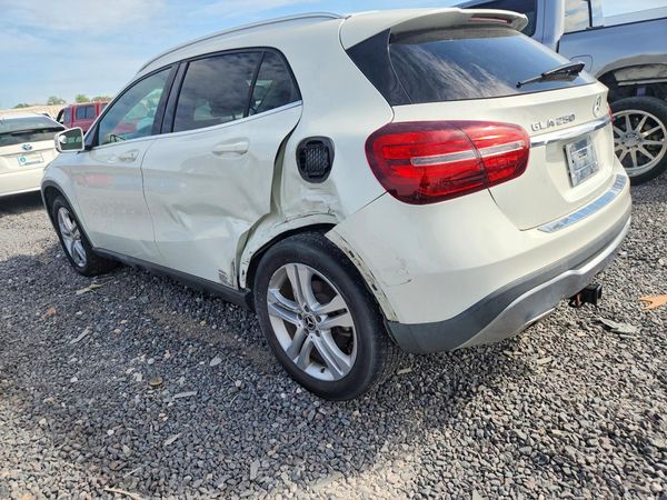 2018 MERCEDES-BENZ GLA GLA250-4M — DSRA