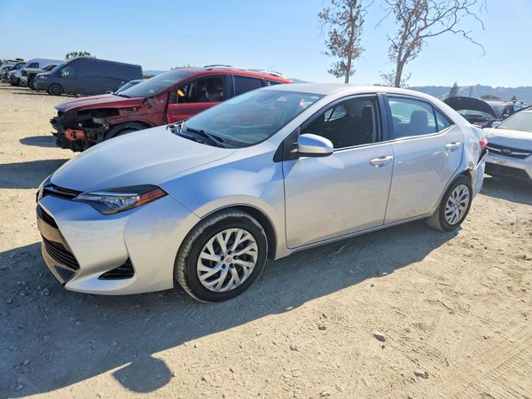 2017 TOYOTA COROLLA — Front 3/4