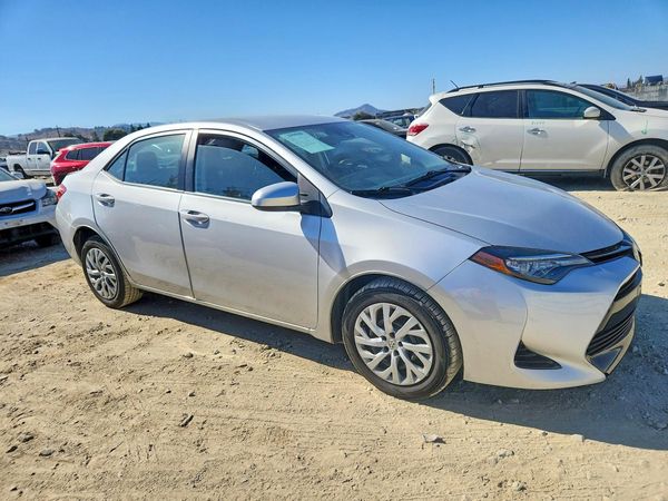 2017 TOYOTA COROLLA — Passenger 3/4
