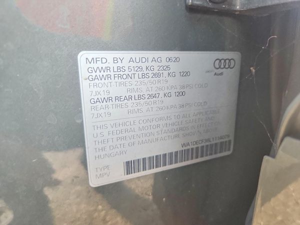 2020 AUDI Q3 S Line quattro Premium — VINS