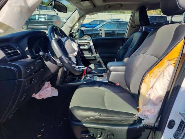 2018 TOYOTA 4RUNNER Ltd/SR5/SR5 Premium — DENT