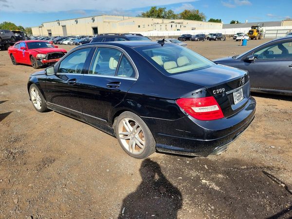 2013 MERCEDES-BENZ C C300 — DSRA