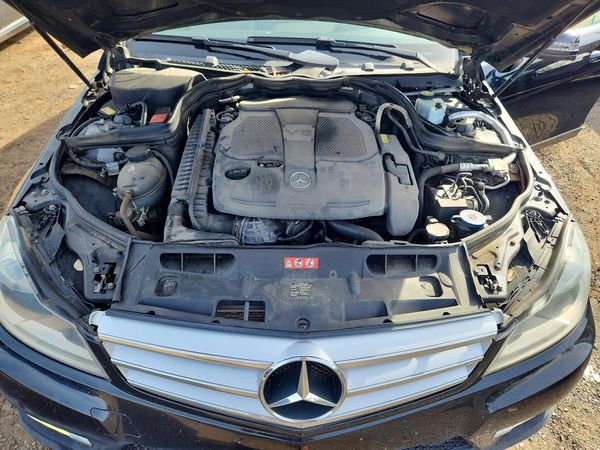 2013 MERCEDES-BENZ C C300 — Engine bay