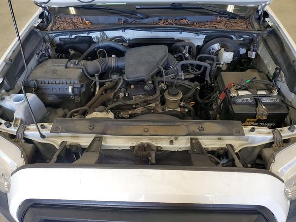 2021 TOYOTA TACOMA SR5 — Engine bay