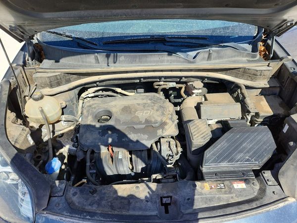 2020 KIA SPORTAGE LX — Engine bay