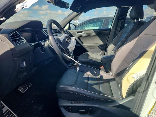2021 VOLKSWAGEN TIGUAN — DENT
