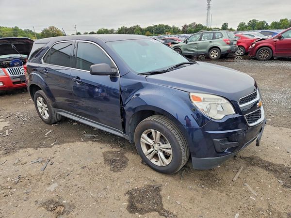 2015 CHEVROLET EQUINOX LS — Passenger 3/4