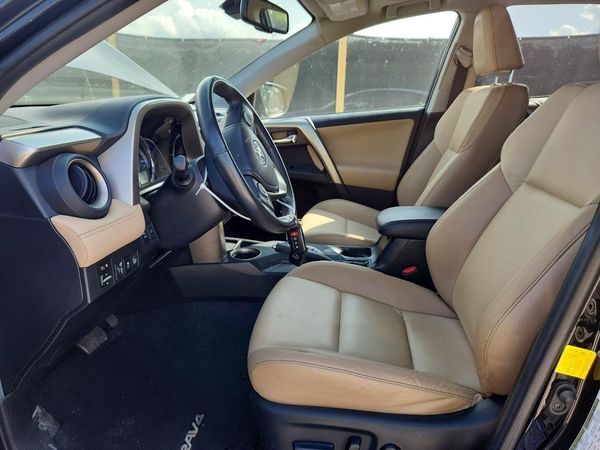 2015 TOYOTA RAV4 Limited (G Grade) — DENT