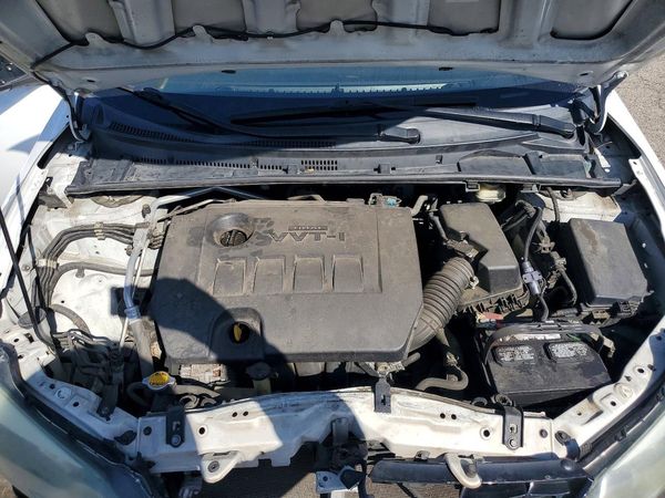 2016 TOYOTA COROLLA L/LE — Engine bay