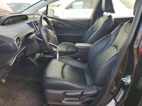 2020 TOYOTA PRIUS — DENT