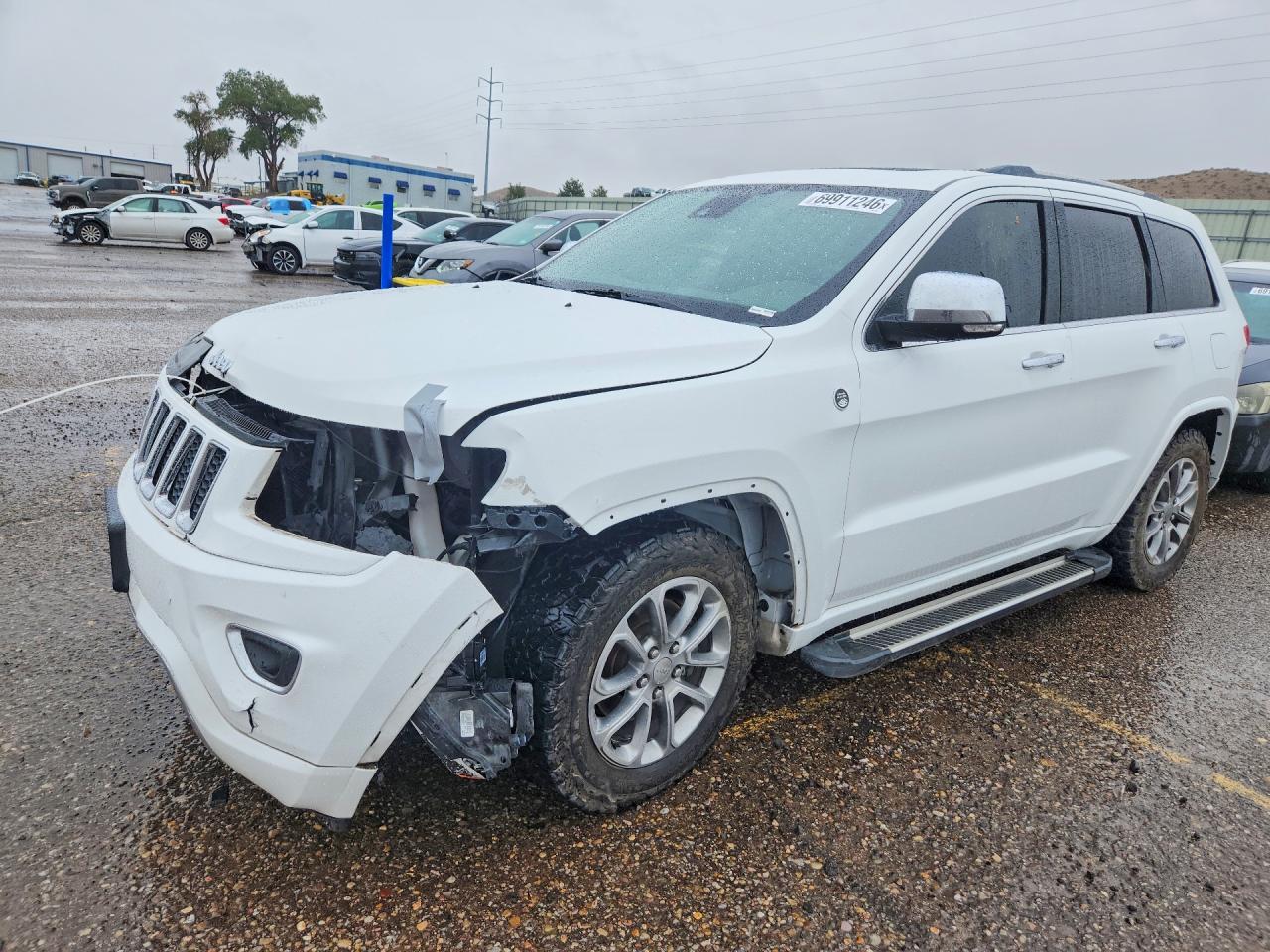 2016 JEEP GRAND CHEROKEE Overland — Front 3/4