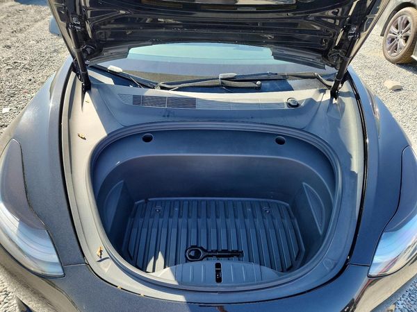 2023 TESLA MODEL 3 — Engine bay