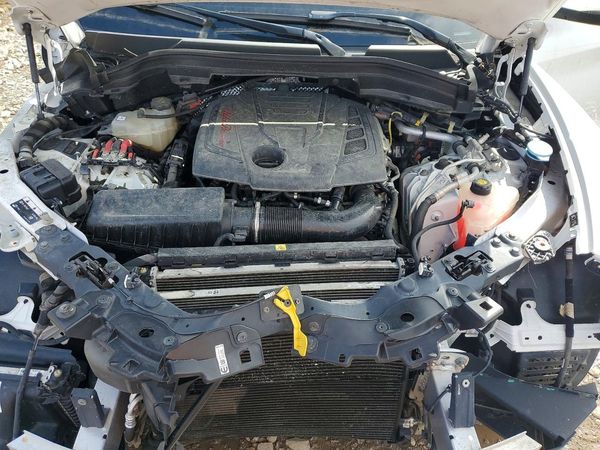 2022 ALFA ROMEO STELVIO TI AWD — Engine bay