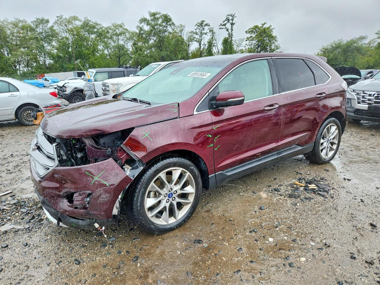 2018 FORD EDGE Titanium — Front 3/4