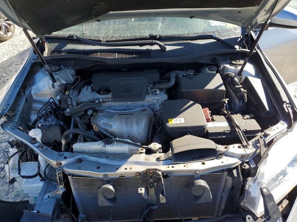 2017 TOYOTA CAMRY LE/SE/XLE/XSE — Engine bay