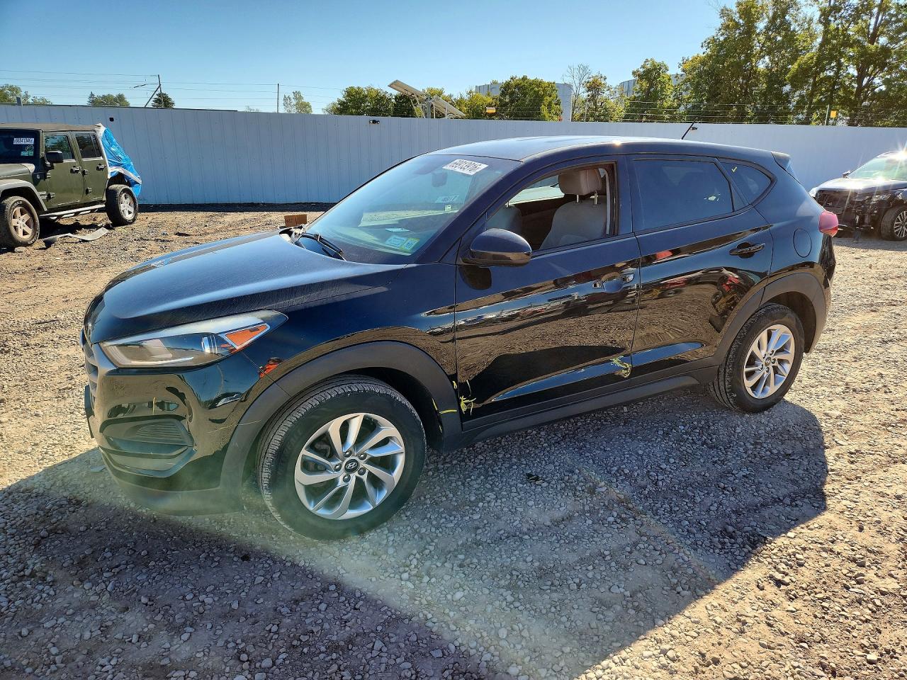 2018 HYUNDAI TUCSON SE Standard — Front 3/4