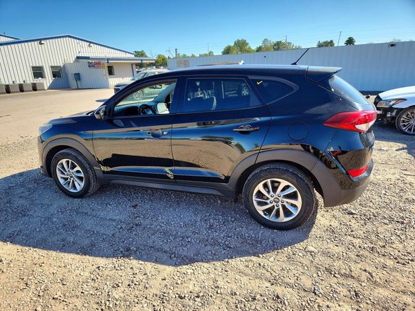 2018 HYUNDAI TUCSON SE Standard — DSRA