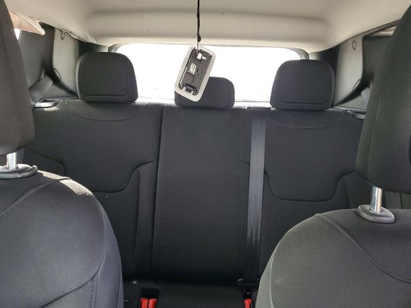 2018 JEEP RENEGADE — SUVN