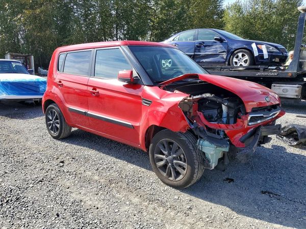 2013 KIA SOUL All Trims — Passenger 3/4