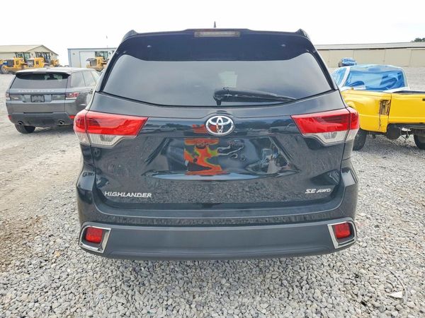 2017 TOYOTA HIGHLANDER SE/XLE — DIRR