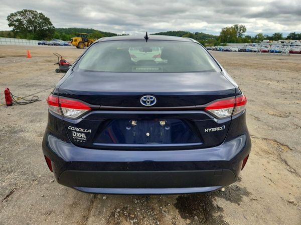 2021 TOYOTA COROLLA LE — DIRR