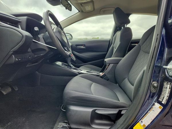 2021 TOYOTA COROLLA LE — DENT