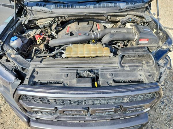 2020 FORD F150 — Engine bay