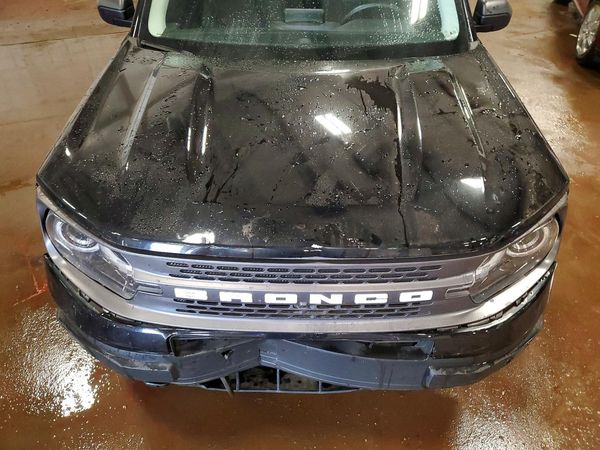 2024 FORD BRONCO SPORT Badlands — Engine bay