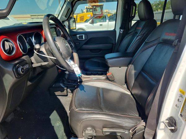 2019 JEEP WRANGLER UNLIMITED Unlimited Rubicon — DENT