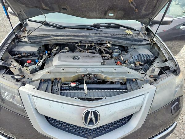 2012 ACURA MDX Advance — Engine bay
