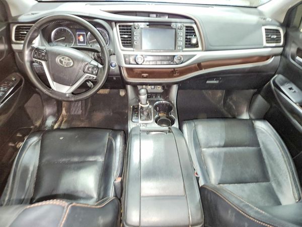 2018 TOYOTA HIGHLANDER SE/XLE — CKPT