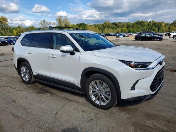 2026 TOYOTA GRAND HIGHLANDER — Passenger 3/4
