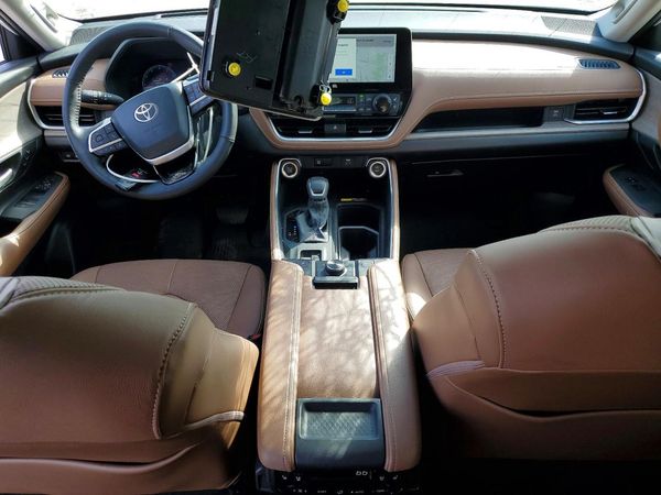 2026 TOYOTA GRAND HIGHLANDER — CKPT