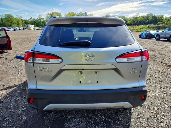 2022 TOYOTA COROLLA CROSS LE — DIRR