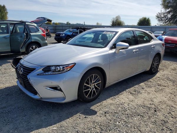 2016 LEXUS ES — DSFA — Front 3/4